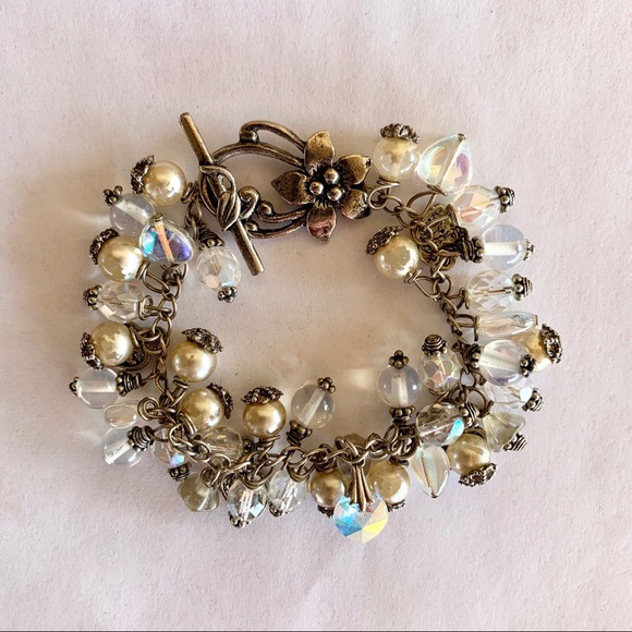 Swarovski Crystal and Seed Pearl Bangle Bracelet - Picture 6 of 6